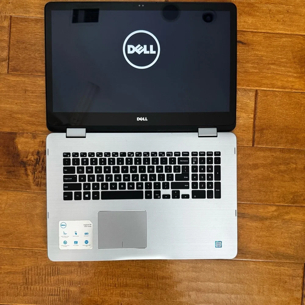 Dell Inspirion 17
